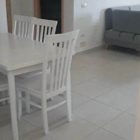 Uji Ftoft Sea View * Vlorë