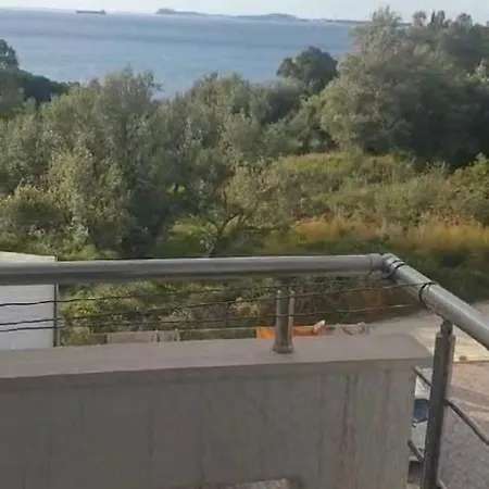 Uji Ftoft Sea View Vlorë